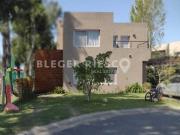 Casa en Alquiler en San Isidro Labrador, Villanueva,...