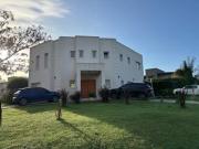 Casa en venta y en alquiler en Santa Guadalupe Pilar del...