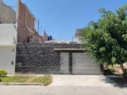 Casa en alquiler En Urb. Miraflores Castilla Cerca Al...
