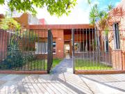 Casa en alquiler en Villa Adelina