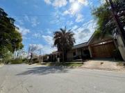 Casa en alquiler en Villa Belgrano – 3 dormitorios con...