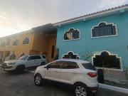 Casa en Alquiler en Villa Funchal Semi amoblada