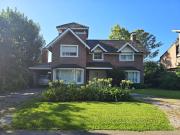 Casa en alquiler en Village Golf