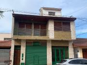 CASA EN ALQUILER LA PLATA 2 DORMITORIOS QUINCHO