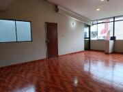 CASA EN ALQUILER PARA OFICINA O LOCAL COMERCIAL