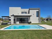 CASA EN ALQUILER SAN SEBASTIAN, AREA 9