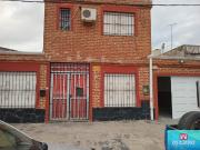 Casa en alquiler temporario c/ cochera en Villa Libre
