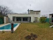 Casa en alquiler y venta City Bell Las Banderitas 3/4...