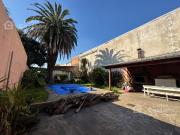 Casa en Altos de 3 Amb con Quincho, Piscina Galpón/Local...