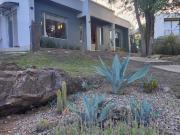 Casa en Altos de Carlos Paz – 2 Dormitorios 3 Baños...