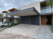 Casa en Altozano condominio niebla modelo nube