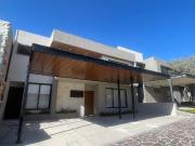 Casa en Altozano el Nuevo Queretaro