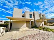 Casa en Altozano Qro. con terraza y jardín FLAMA
