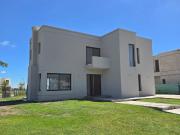 Casa en Amarras en alquiler con pileta en Amarras Puertos