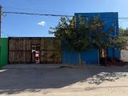 En Venta Propiedad con Alberca y Departamento Zona...