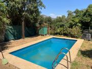 Casa en arriendo c/ estacionamiento en Centro de Olmué