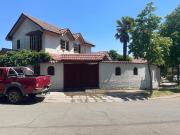 Casa en arriendo c/ estacionamiento en Quilín Cousiño Macul Casa en arriendo c/ estacionamiento en Quilín Cousiño Macul