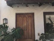 Casa en arriendo c/ estacionamiento en Reñaca