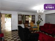 Casa en arriendo Carrera 38 74 1 74 1 1, Las Mercedes,...