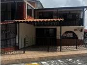 Casa en arriendo Centro, Manizales