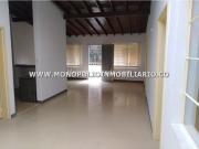 Casa en Arriendo, El Velodromo, Medellín