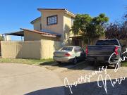 Casa en Arriendo en Amplia casa 5 dormitorios y piscina...