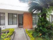 casa en arriendo en avenida sur. Cod A20799