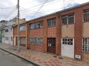 casa en arriendo en barrios unidos los alcazares. Cod...