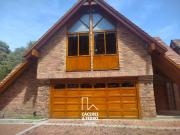 Casa En Arriendo En Bogota En Cerros De Suba localidad...