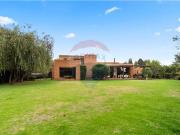 Casa En Arriendo En Bogota En Guaymaral A163501