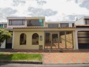 Casa En Arriendo En Bogota En Los Andes A285816
