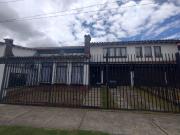 Casa En Arriendo En Bogota En Pontevedra A165944