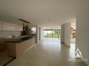 Casa En Arriendo En Bogota En San Jose De Bavaria A72777