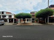 Casa En Arriendo En Cali En Ciudad 2000 A67159