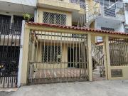 Casa En Arriendo En Cali En El Guabal A273124