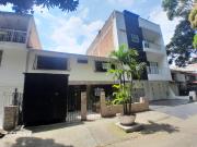Casa En Arriendo En Cali En Prados Del Norte A243240