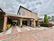 casa en arriendo en canelon. Cod A5663