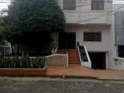 casa en arriendo en ciudad jardín. Cod A102557