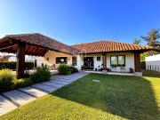 Casa en Arriendo en club de campo los lirios