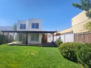 Casa en arriendo en COLINA