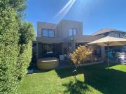 Casa en Arriendo en Colina 3 dormitorios 3 baños