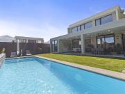 Casa en Arriendo en Colina 5 dormitorios 5 baños