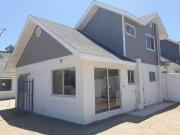 Casa en Arriendo en detras del colegio san antonio
