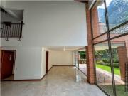Casa en Arriendo en El Poblado sector El Tesoro
