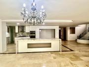 Casa en Arriendo en El Poblado sector Tesoro