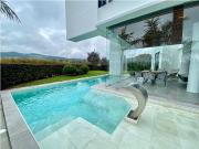 Casa En Arriendo En Envigado A140031