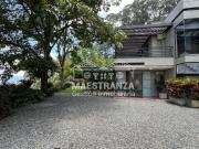 Casa EN ARRIENDO EN Envigado EN Loma Del Escobero 298279...