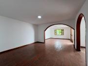 Casa en Arriendo en Escobero,Envigado Antioquia