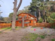 Casa en Arriendo en Isla Negra, Av central