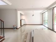 Casa en Arriendo en La Calera Poblado Medellin Antioquia